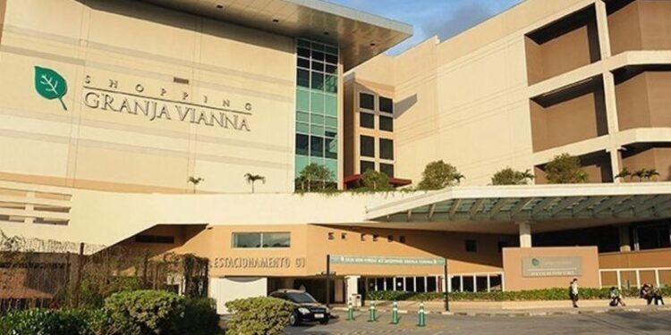 Shopping Granja Vianna